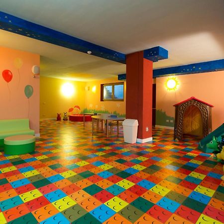 Hotel Delle Alpi Tonalepas Buitenkant foto