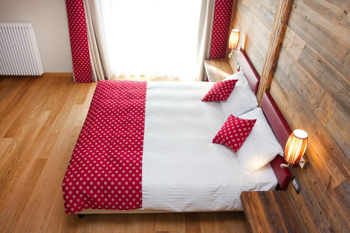 Hotel Delle Alpi Tonalepas Buitenkant foto