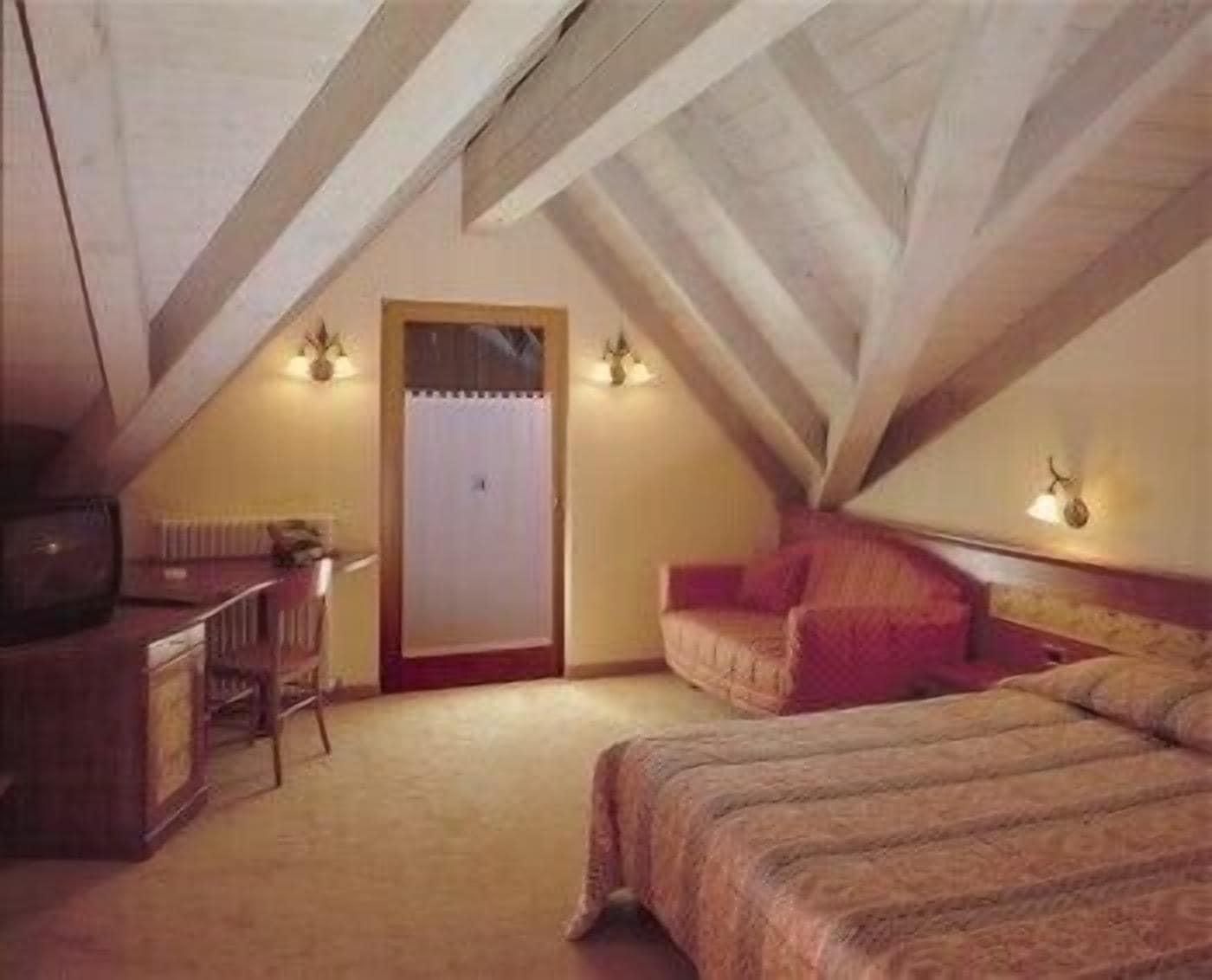 Hotel Delle Alpi Tonalepas Buitenkant foto